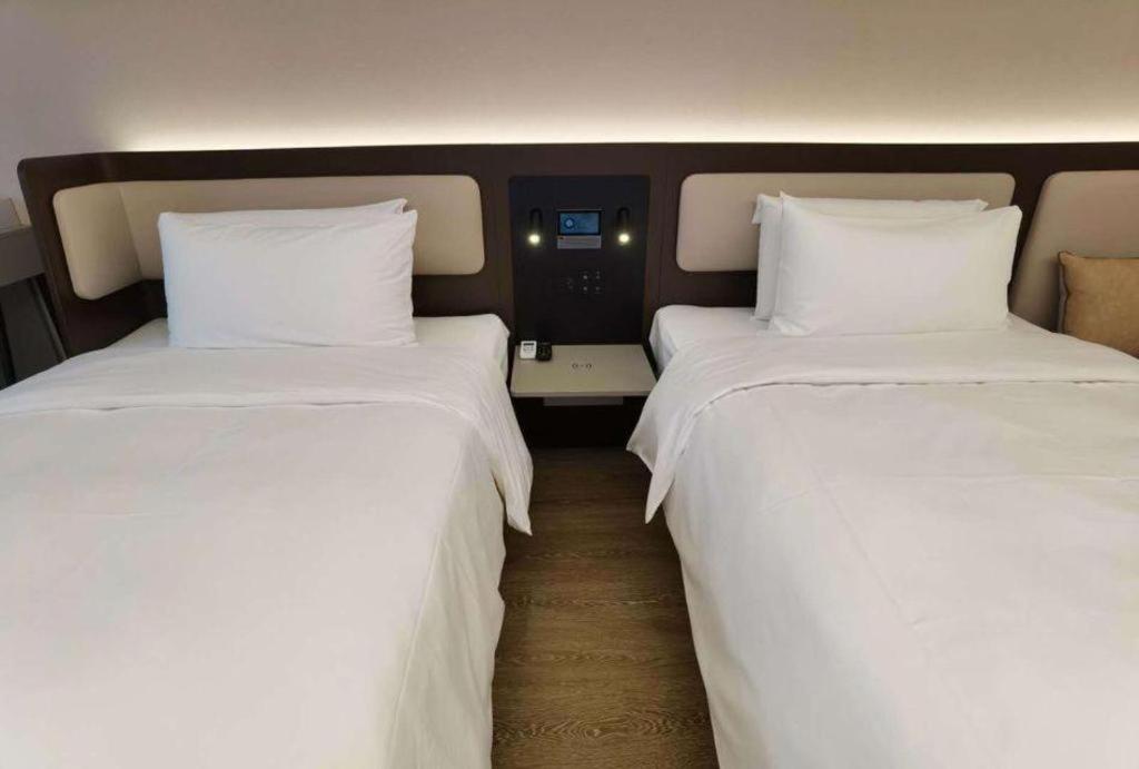 Hanting Hotel Beijing Wangfujing Buitenkant foto